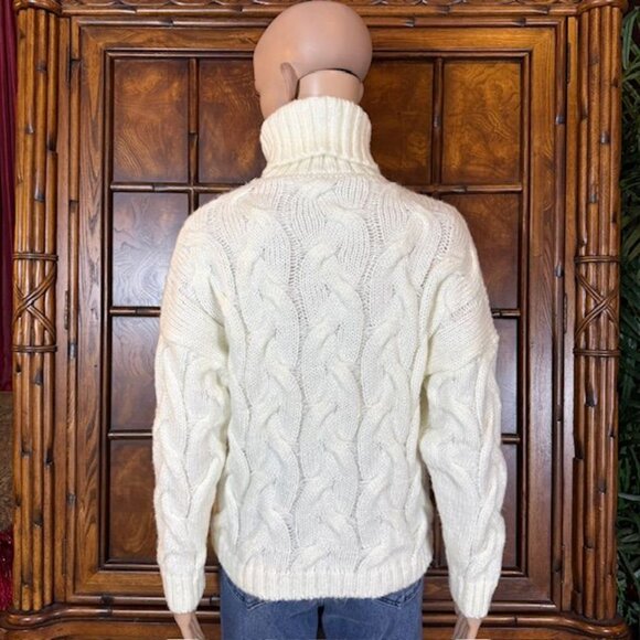 NWOT Ivory Chunky Cable Knit Turtleneck Sweater - Picture 3 of 11